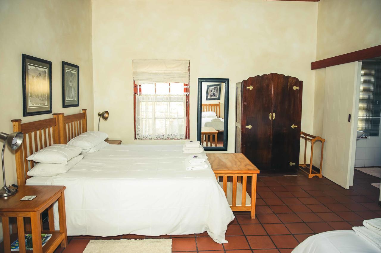 Wilgewandel Holiday Farm & Day Restaurant Oudtshoorn Exterior photo